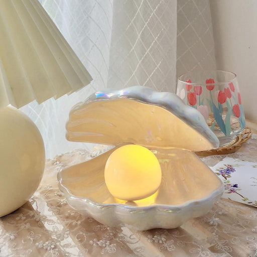 Ceramic Shell Pearl Lamp - LuxVerve